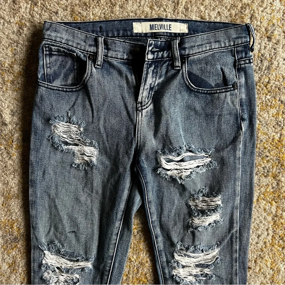 Brandy Melville Women's Jeans - Size 25 - Trendy and Comfortable Denim - Picture 3 of 5